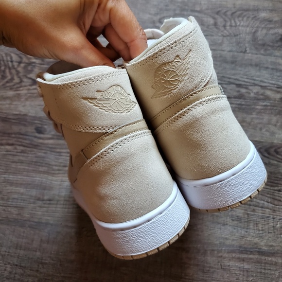 NEW Nike Air Jordan 1 - Picture 8 of 8